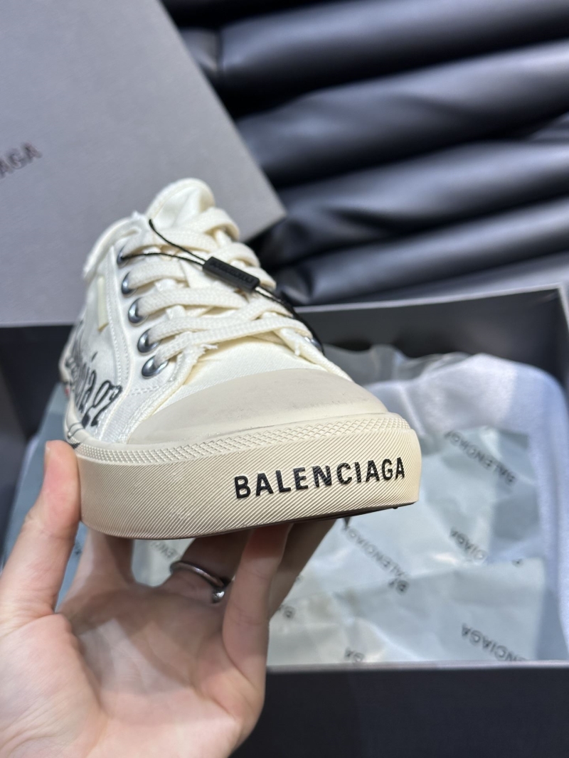 Balenciaga Sneakers